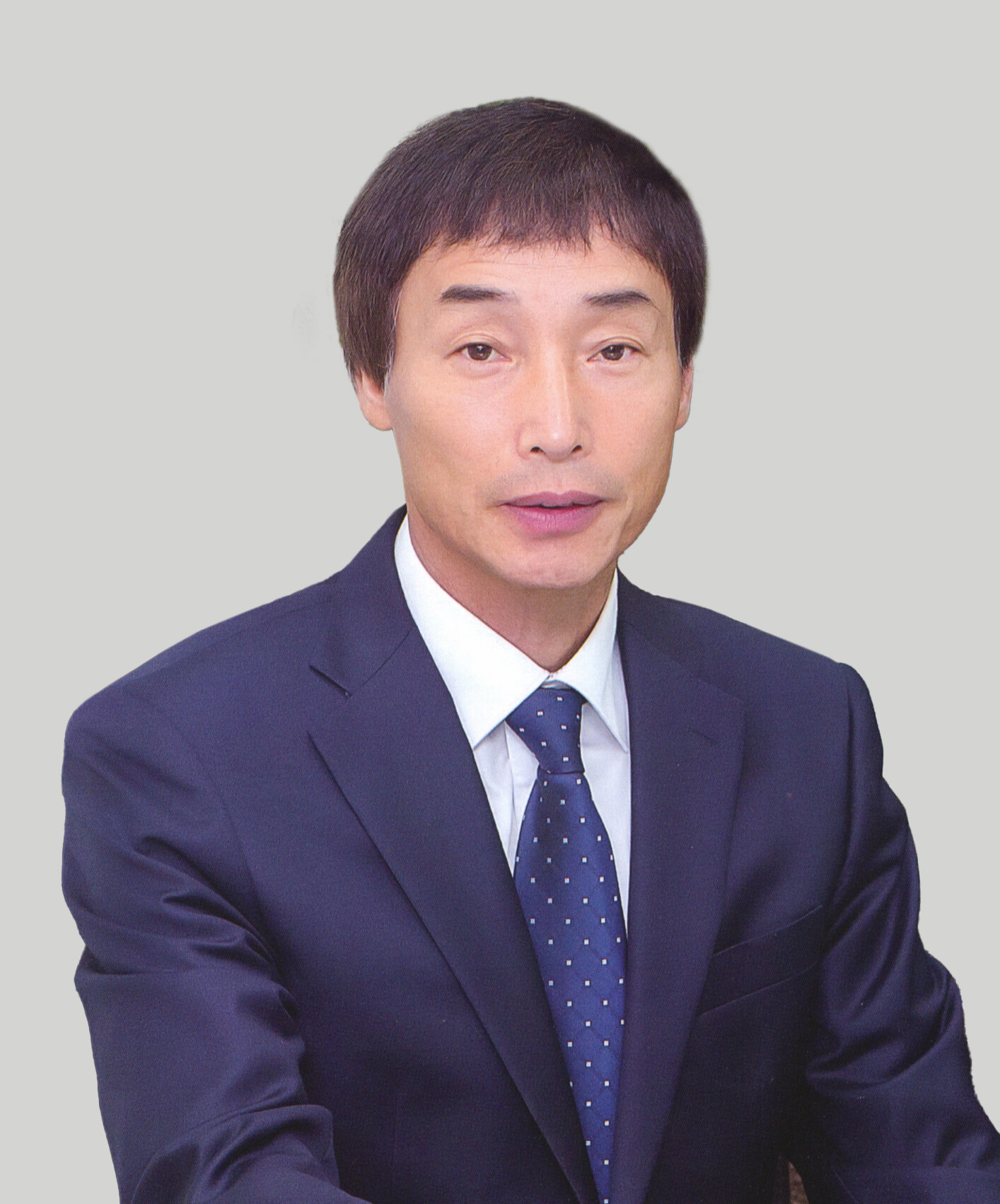 8대 교장선생님 사진