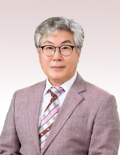 11대 교장선생님 사진